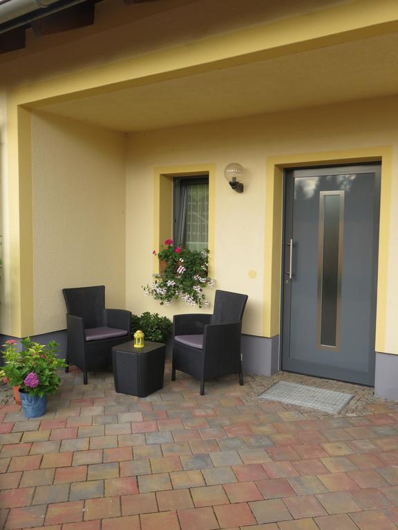 タールヴィッツHaus Am Parkアパートメント エクステリア 写真